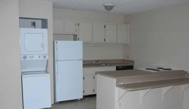 kitchen - 1860 My Pl Condo