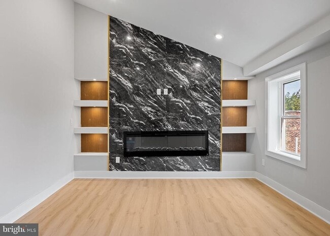 Building Photo - 1309 Marlborough St Rental
