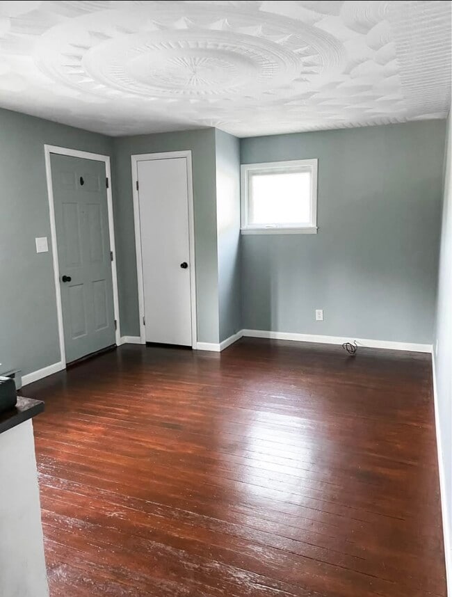 Photo - 9532 Pinnacle Rd