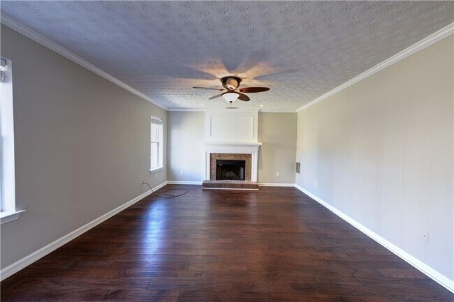 Photo - 1135 Laurel Cove Dr