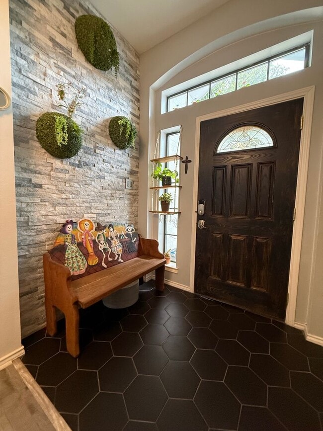 Photo - Beautifully updated home IN THE BLUFFS!