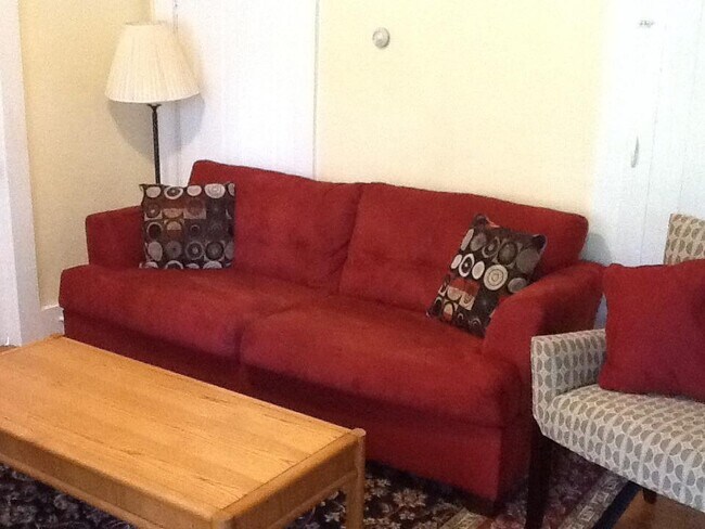 Photo - 35-37 Washington Ave, Apt. 1A