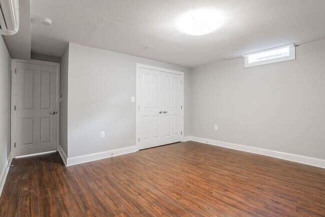 Photo - 310 E Lanvale St Unidad 1