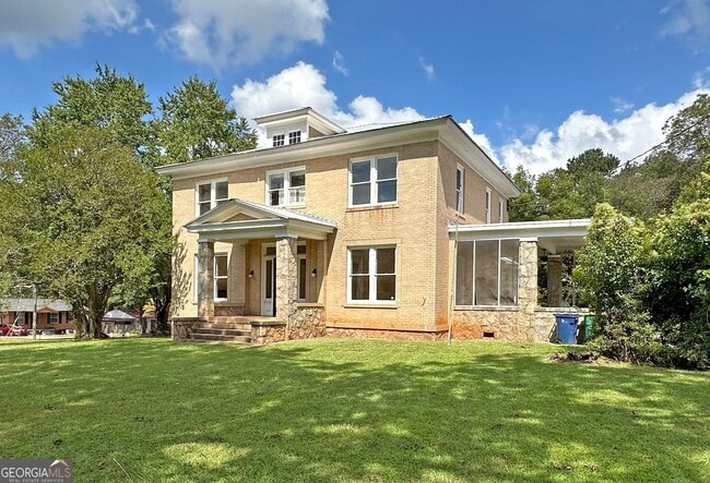 Building Photo - 1010 Oglethorpe Ave Rental