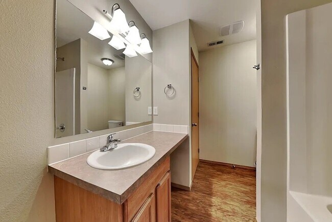 Photo - 20125 15th Avenue E