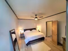 Photo - 401 E Jefferson St