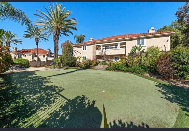 Photo - 100 Sea Cliff Way