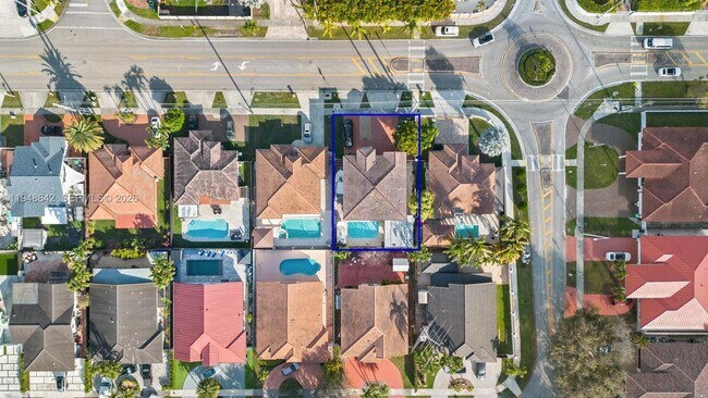 Photo - 1360 SW 142nd Ave