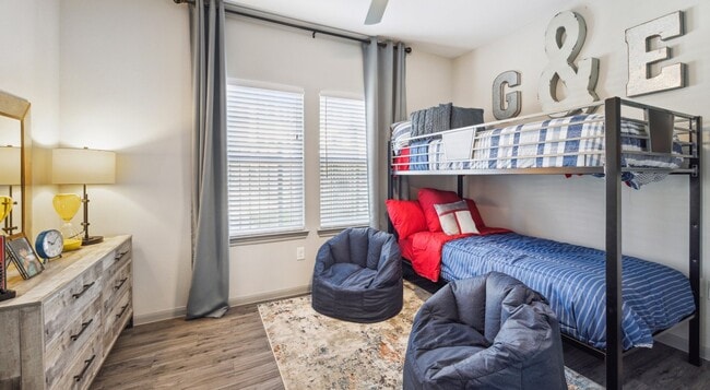 Building Photo - 12752 N Houston Rosslyn Rd Unit 725 Rental