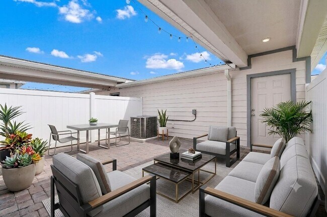 14253 Lanikai Beach Dr