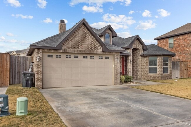 Photo - 58 Berkshire Cir