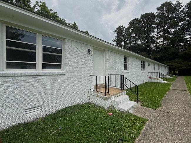Building Photo - 813 Scott St