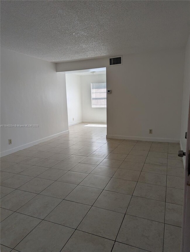 Photo - 31 SE 2nd Ave Apartment Unit 102