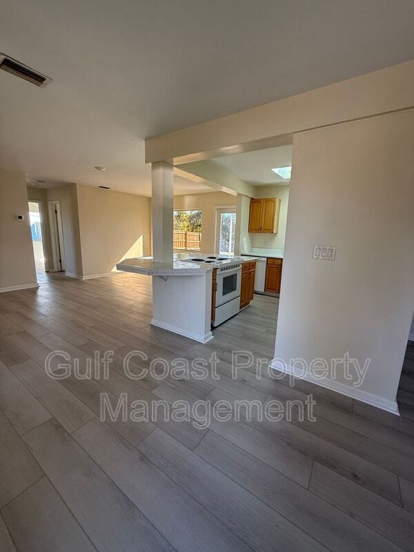 Photo - 220 Mentel Terrace