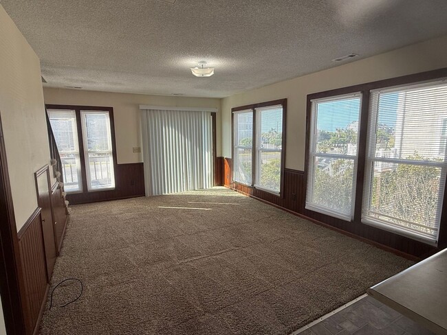 Photo - 2 Bedroom, 1.5 bath Townhouse at the beach