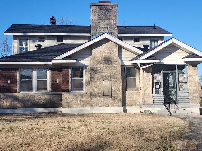 Building Photo - 1760 Foster Ave Rental