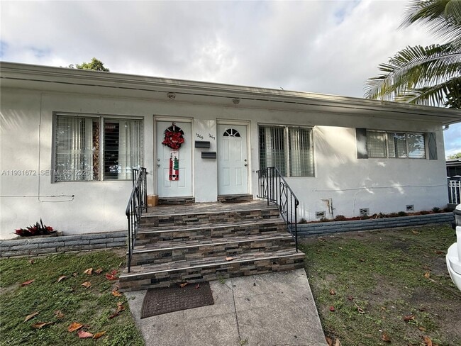 Building Photo - 1267 NE 117th St Unit 1267