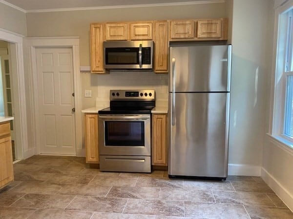 Photo - 112 Blaisdell St Unit 2
