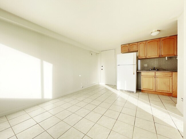 Photo - Ocean Views Salt Lake Condo with A/C Unidad 1811