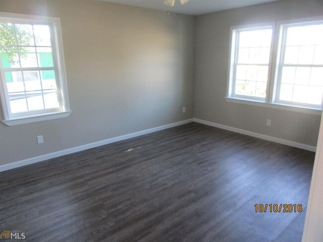 Photo - 222 S Mulberry St