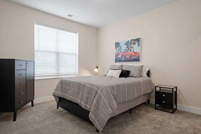 Harmony Lake Apartment Homes