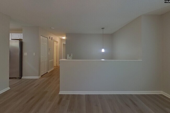 Photo - 111 Woodspur Rd