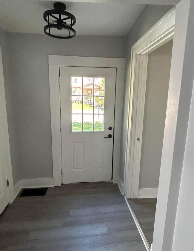 Photo - 1320 Farnam St