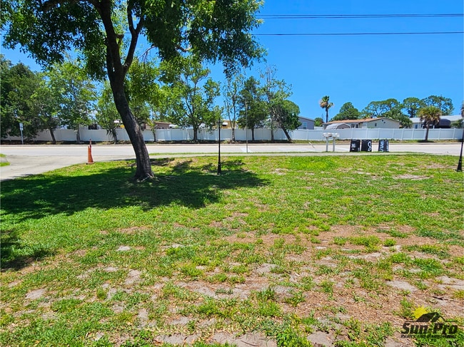 Photo - 556 Taylor Rd