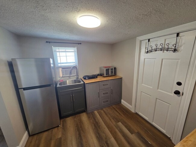 Photo - 1525 Oak Ave Unidad 1525 Oak Ave -  B