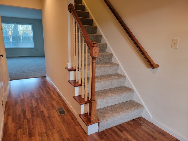 Photo - 302 Mount Olive Ln