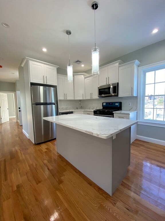 Building Photo - 20 Kenton Rd Unit 3