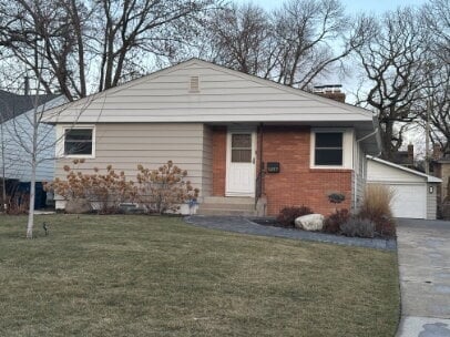 Photo - "Charming 4-Bed Retreat in Edina: Spacious 2142 Sq Ft with Hardwood Elegance & Cozy Fireplaces!"