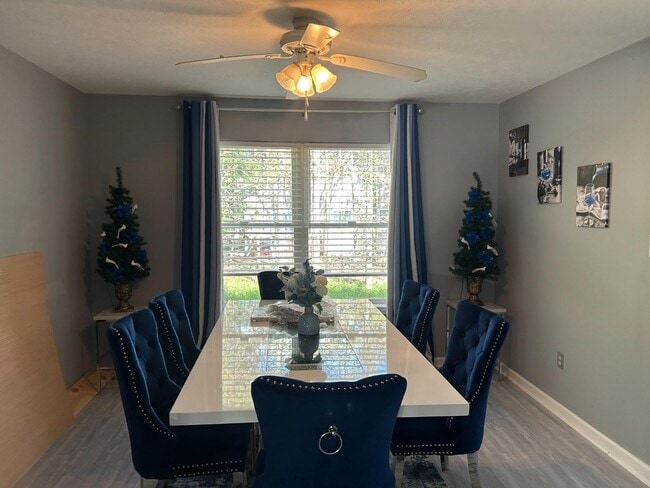 Photo - 9221 Westwood Dr