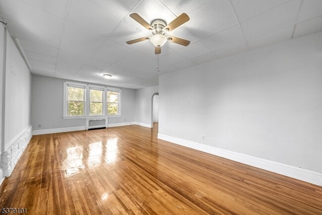 Building Photo - 78 Mt Prospect Ave Unit 2 Rental