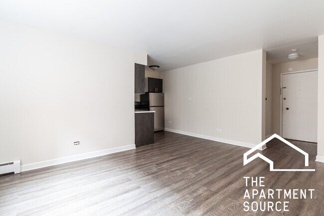 Photo - 6011 N Winthrop Ave Unidad 207