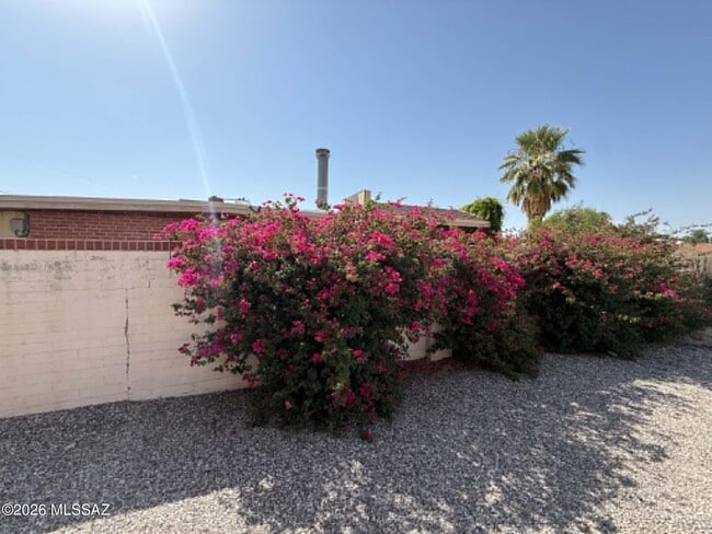 Photo - 4634 E Montecito St