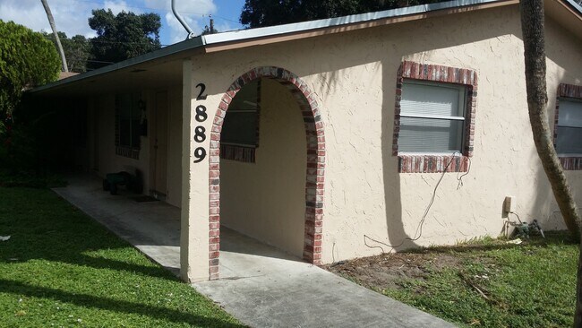Photo - GREAT 2/1 UNIT AVAILABLE FOR IMMEDIATE MOVE-IN!!