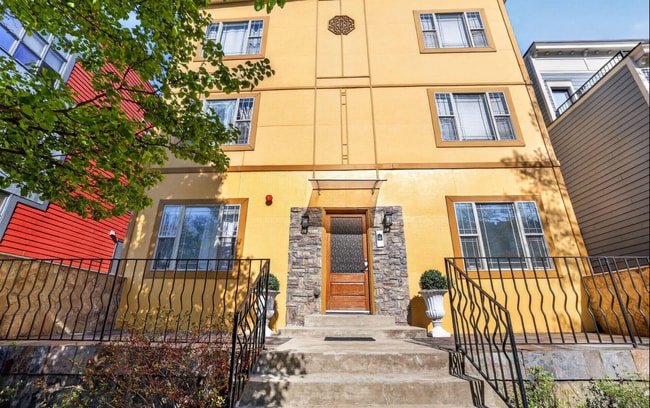 3573 Warder St NW Unit 7