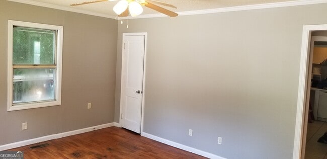 30 Battey Dr