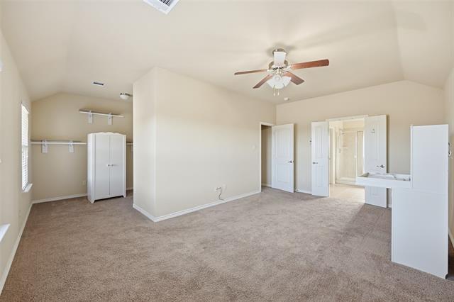 Photo - 700 Ireland Way