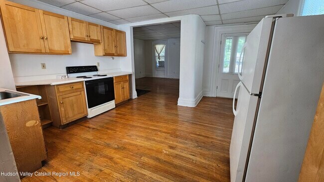 Photo - 107 Main St Apartamento