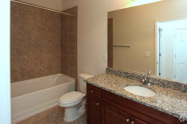 Lafayette Landing Apartments & Villas