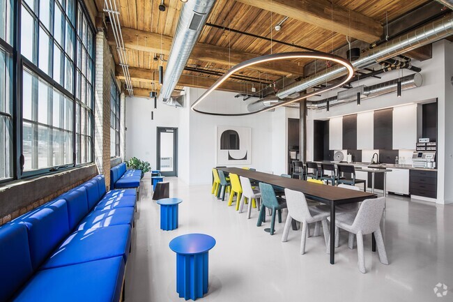 Interior Photo - The Graphic Lofts