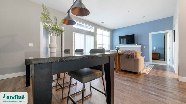 Photo - 41 E 9th Ave Unidad 2-256.1412112