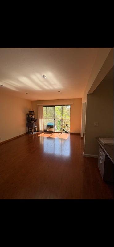 Photo - 460 N Civic Dr