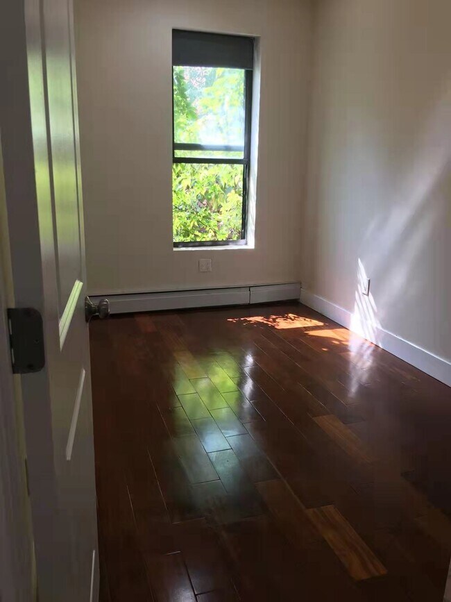 Photo - 1860 Prospect Pl Unidad 2