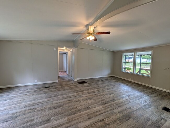 Photo - 9150 SE 197th Ave