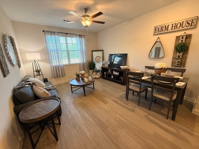 Photo - 235 44th St SW Unit 1101