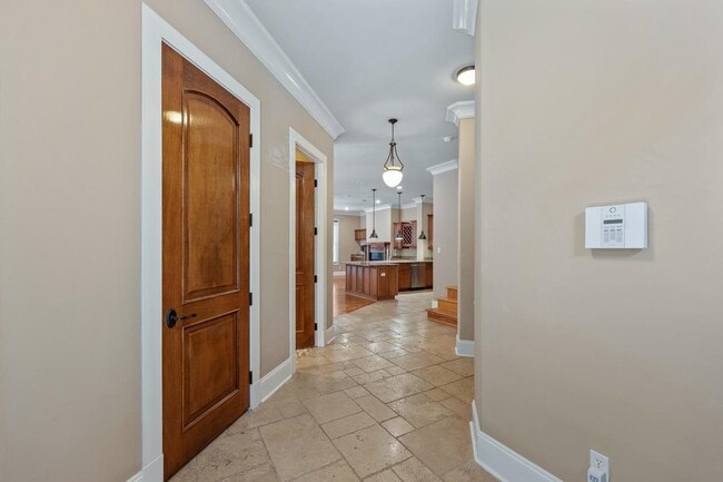 Photo - 1842 Ashley Hall Way