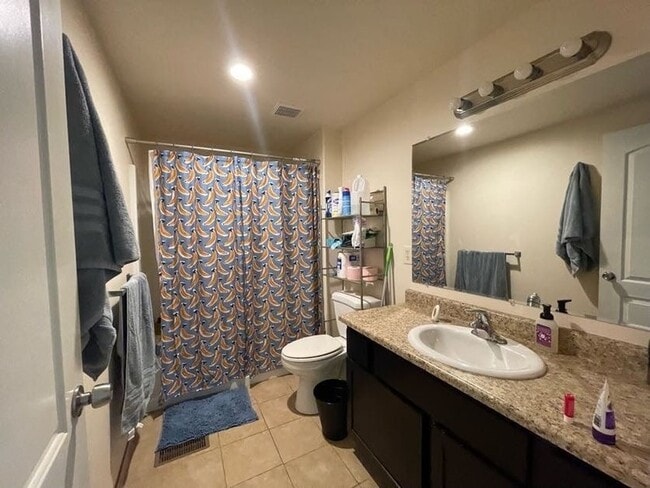 Photo - 4035 Brinker Ave